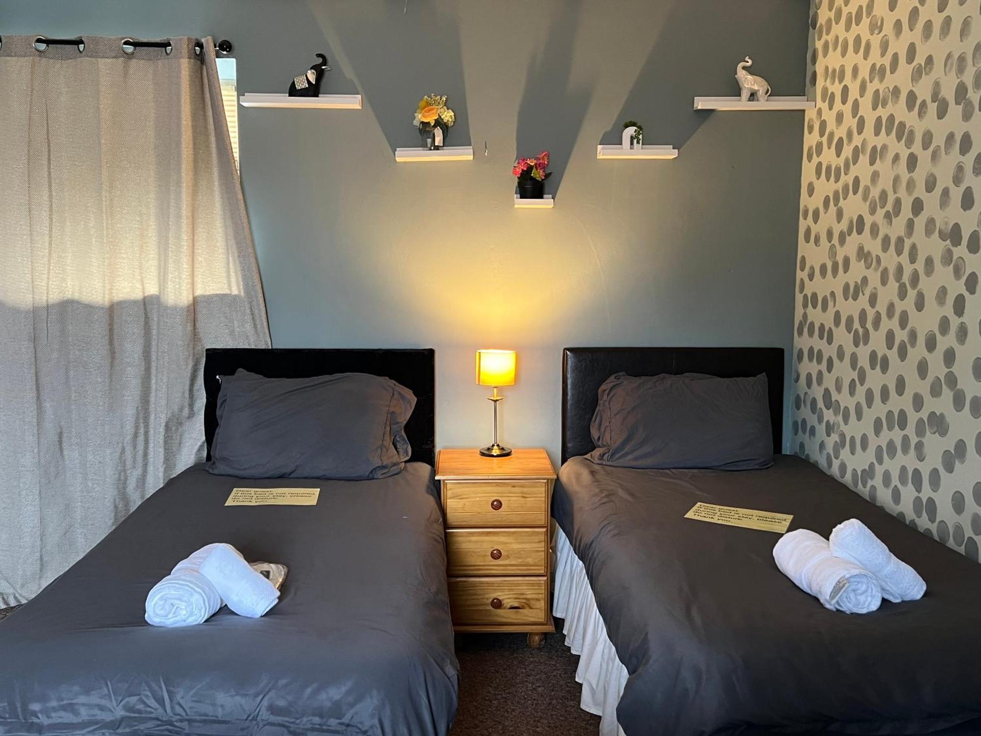 Self Check In Room Accommodation Only The Castle, Coldstream Esterno foto