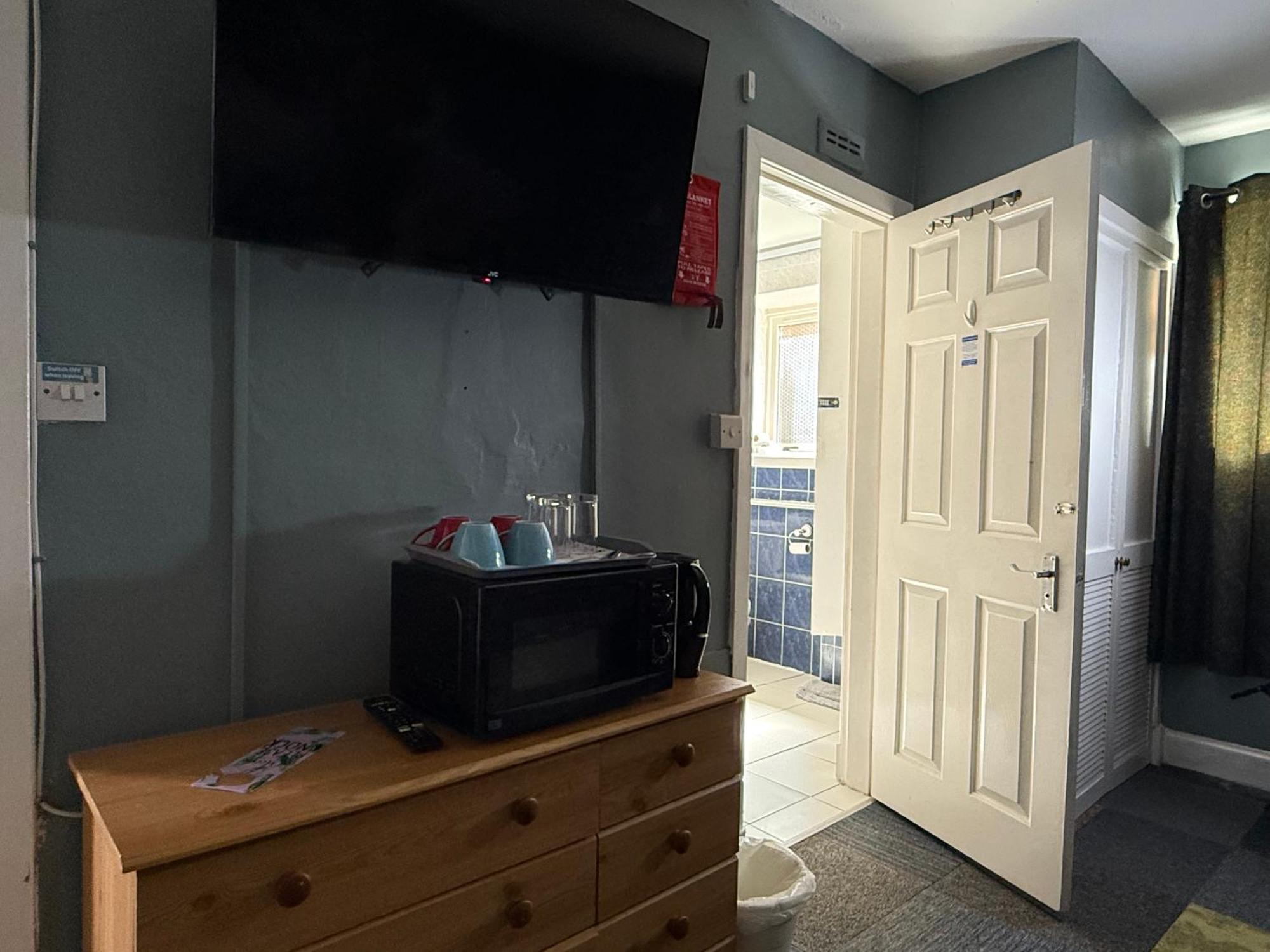 Self Check In Room Accommodation Only The Castle, Coldstream Esterno foto